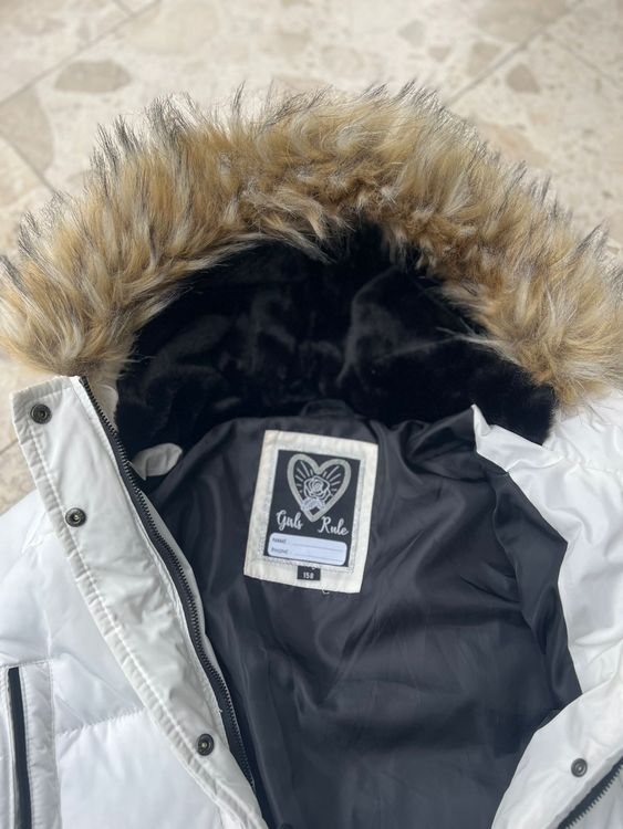 Weissr Mädchen Wintermantel mit Fell Kapuze 3