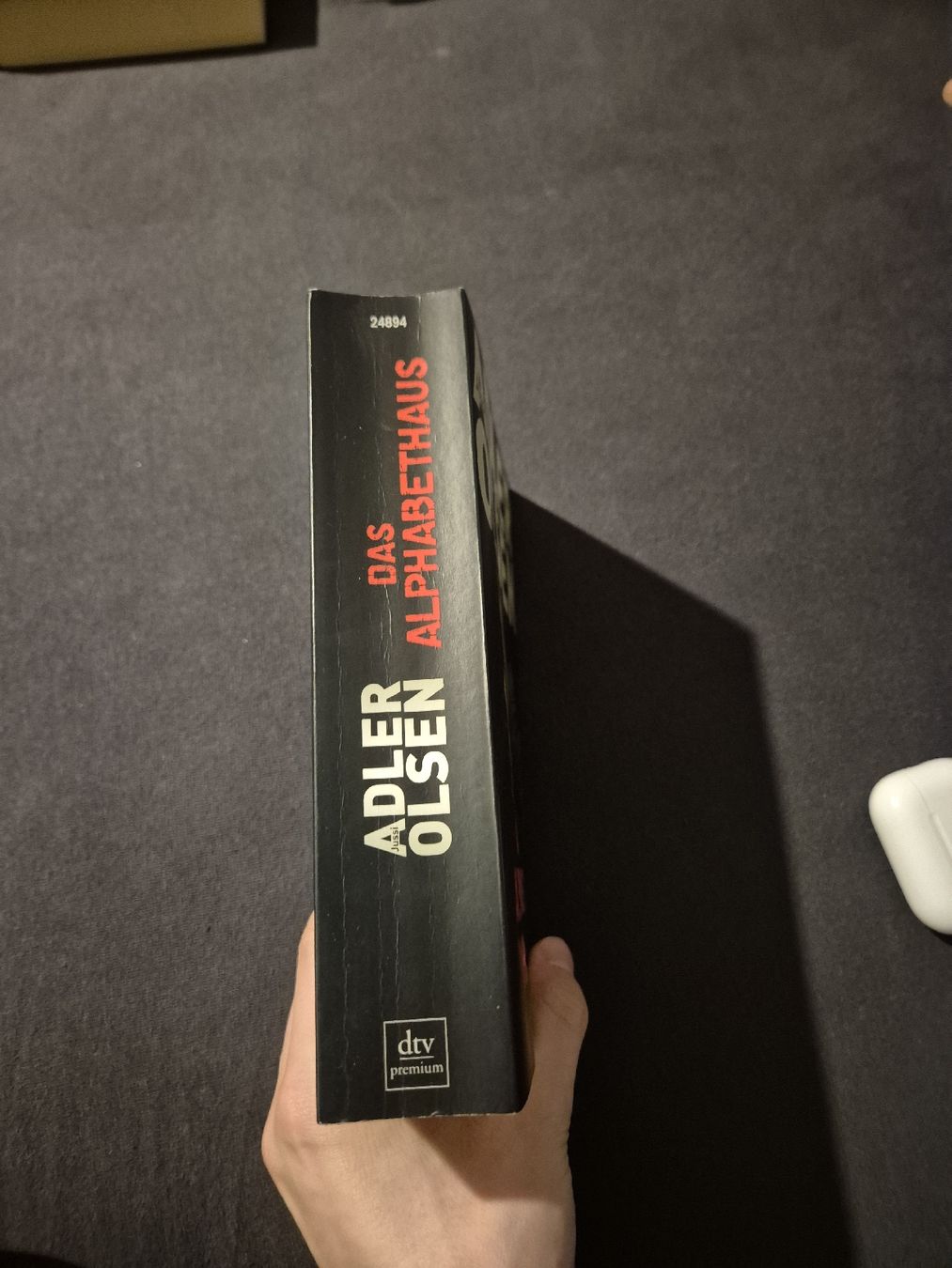 Bücher: Thriller: Das Alphabethaus von Jussi Olsen – Neu (gemäss Beschreibung) aus Nürensdorf von luc_9ksf 1