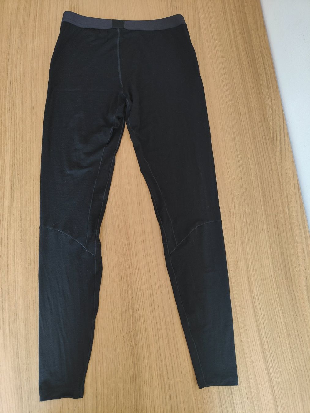 Arcteryx Biancheria intima: Arc'teryx Satoro AR Baselayer Set, M, Merinowolle – Usato da Olten venduto da Gegendiekultur 2