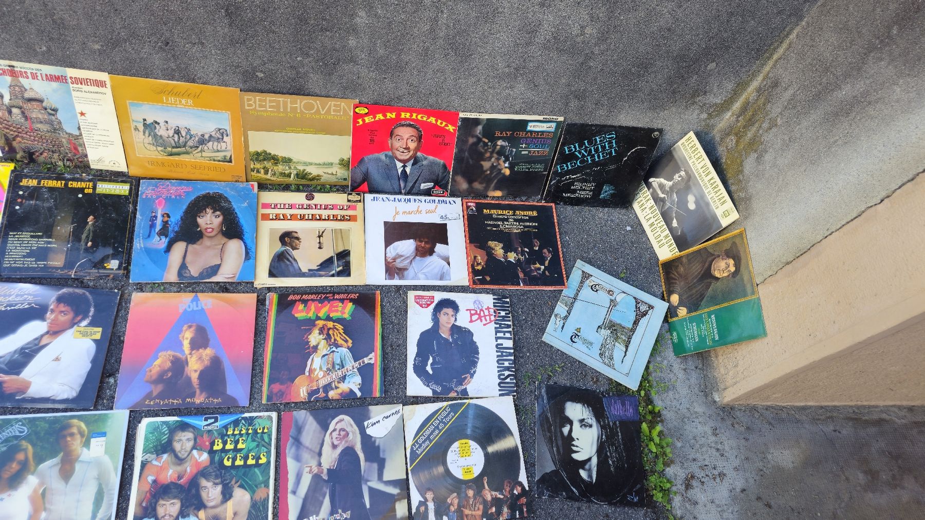 Dischi in vinile: lot disques viniles 33 tours – Usato da Lausanne venduto da monisar01 3