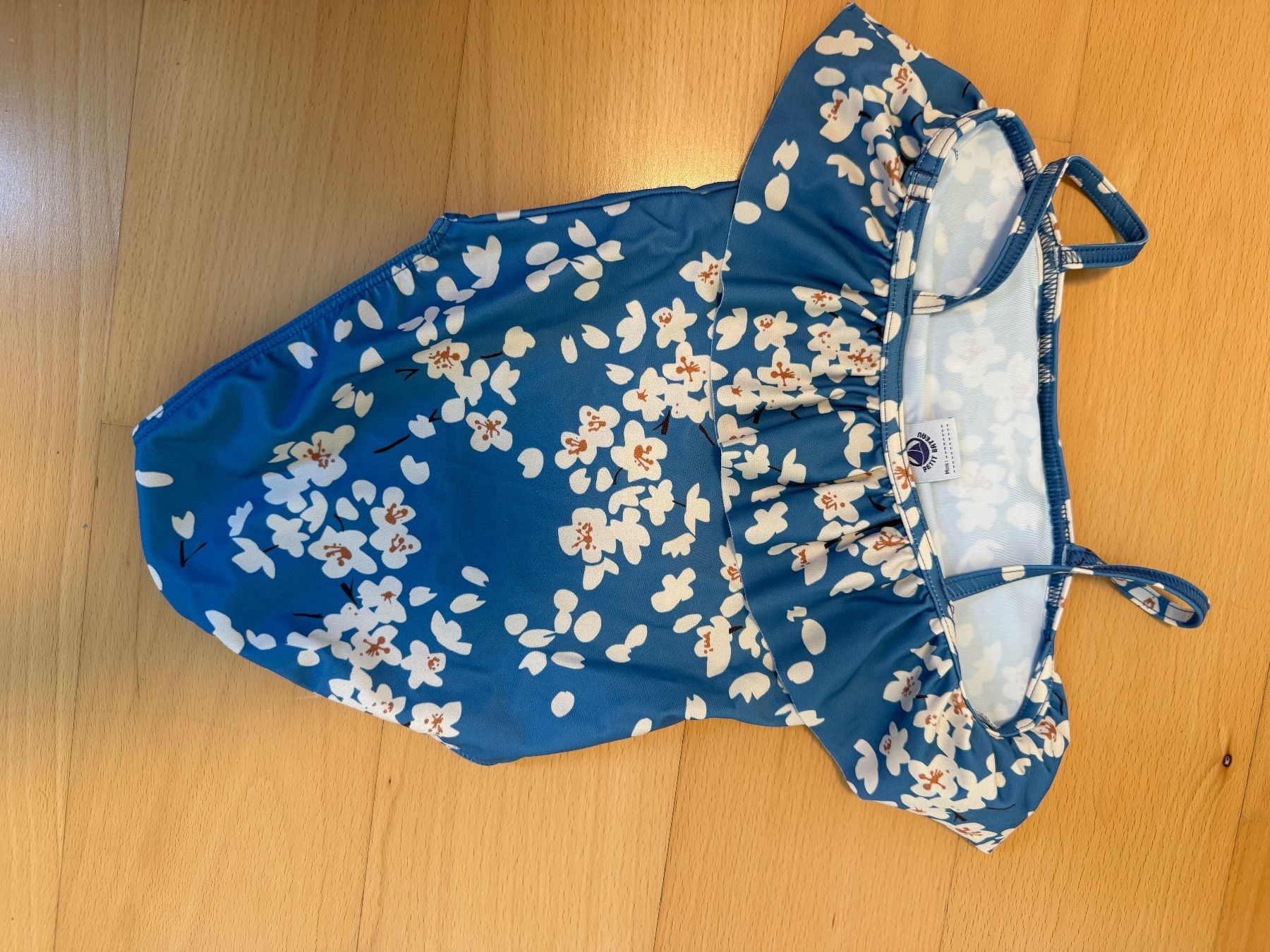 Petit Bateau Badekleider & Bikinis: Badeanzug Petit Bateau Grösse 104cm neu – Neu (gemäss Beschreibung) aus Zürich von pat_rx9j 1