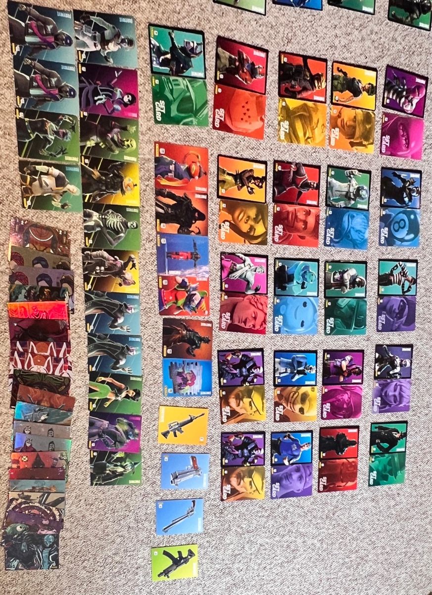 Panini Cartes à collectionner: Fortnite Sammelkarten Karten Sammlung – D'occasion à Stäfa par Leira02 2