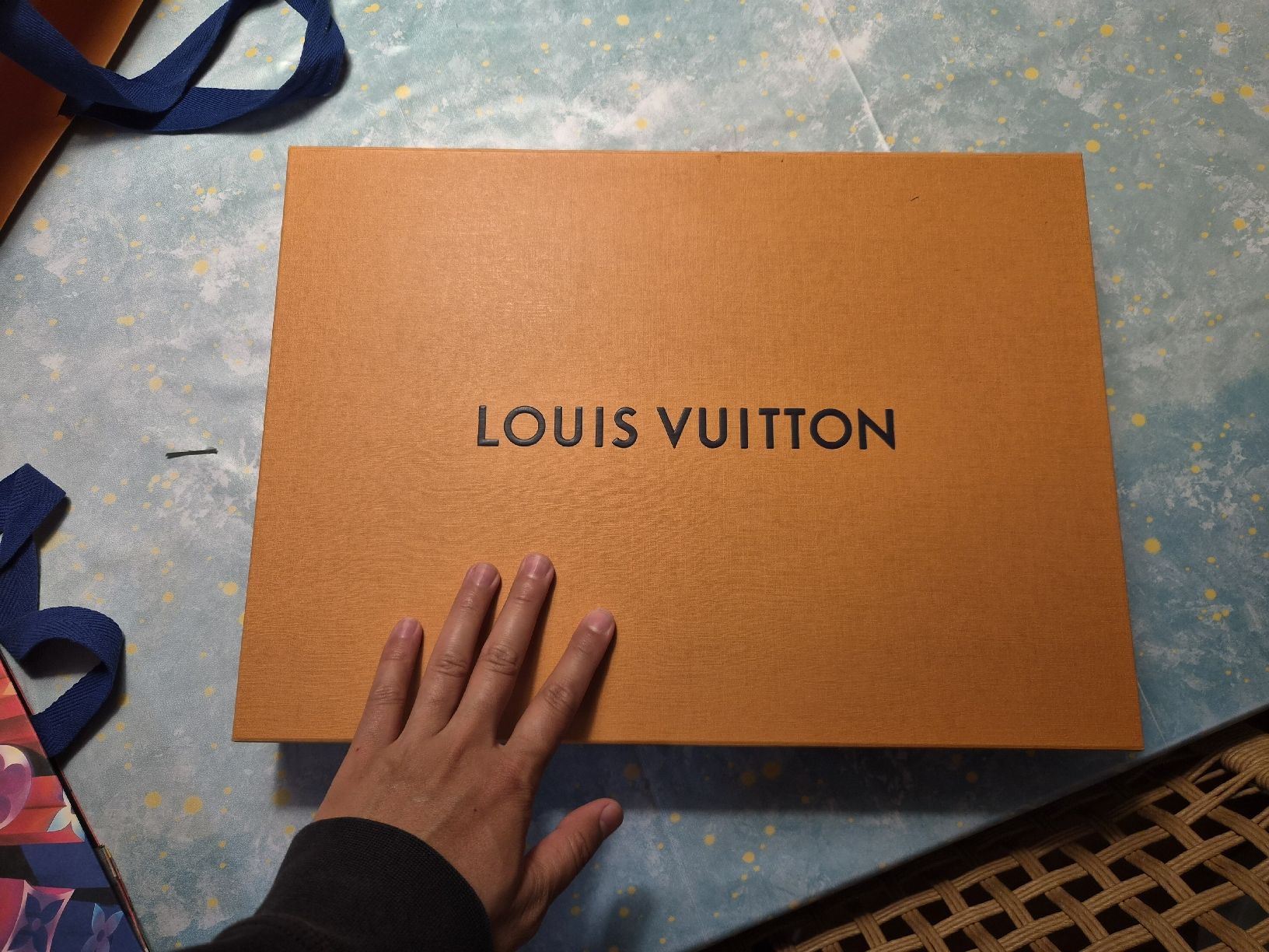 Tutte le decorazioni: Louis Vuitton Tueteli & Schachtel Set – Nuovo (secondo la descrizione) da Bassersdorf venduto da Sport_4_life 2