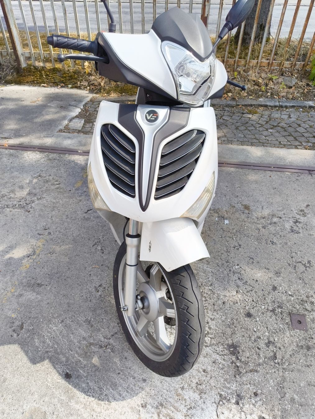 Strasse: Vengo Logik 125 i – Gebraucht aus Bern von meb_5fw7 4