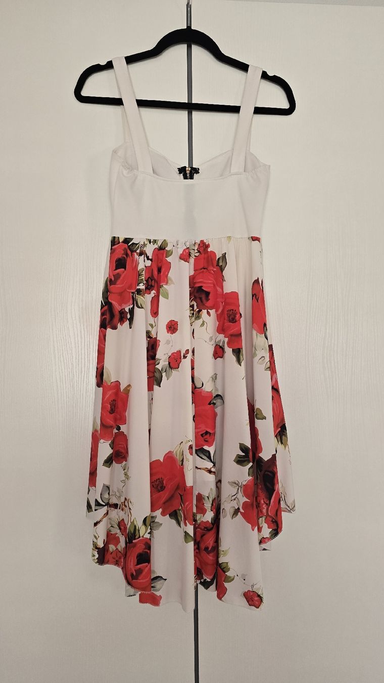 Kleider: Sommerkleid, Grösse S – Gebraucht aus Mägenwil von tam_2wvd 1