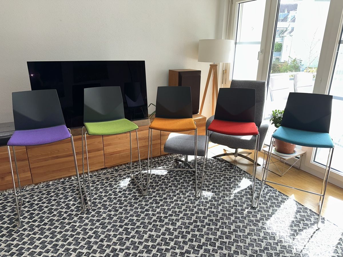 Sgabelli: FourCast Moderne Hocker Wolle Stapelbar – Usato da Kreuzlingen venduto da Bchicks