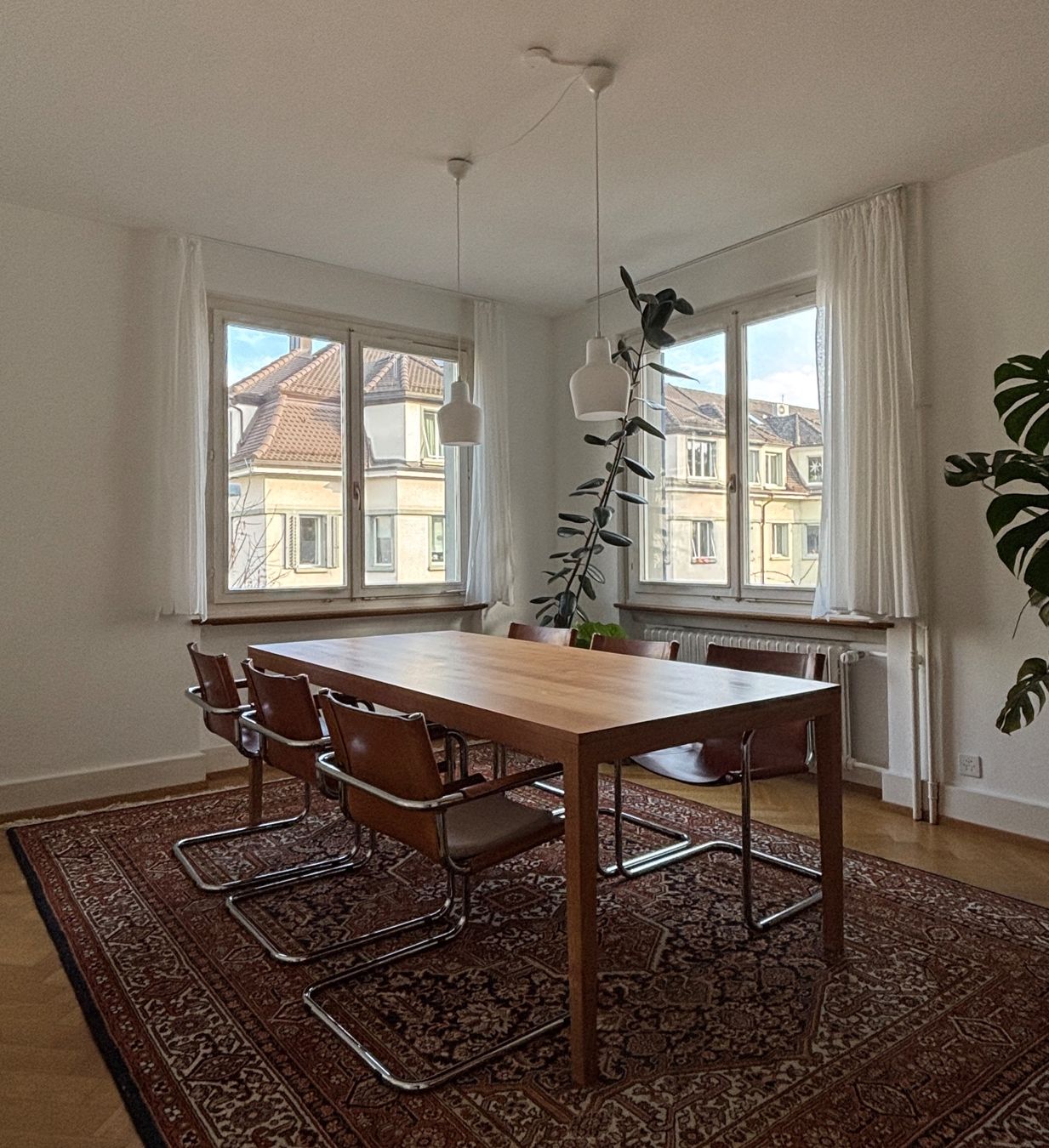 Horgen Glarus Tavoli: Horgen Glarus Tisch – Usato da Zürich venduto da ReI-o