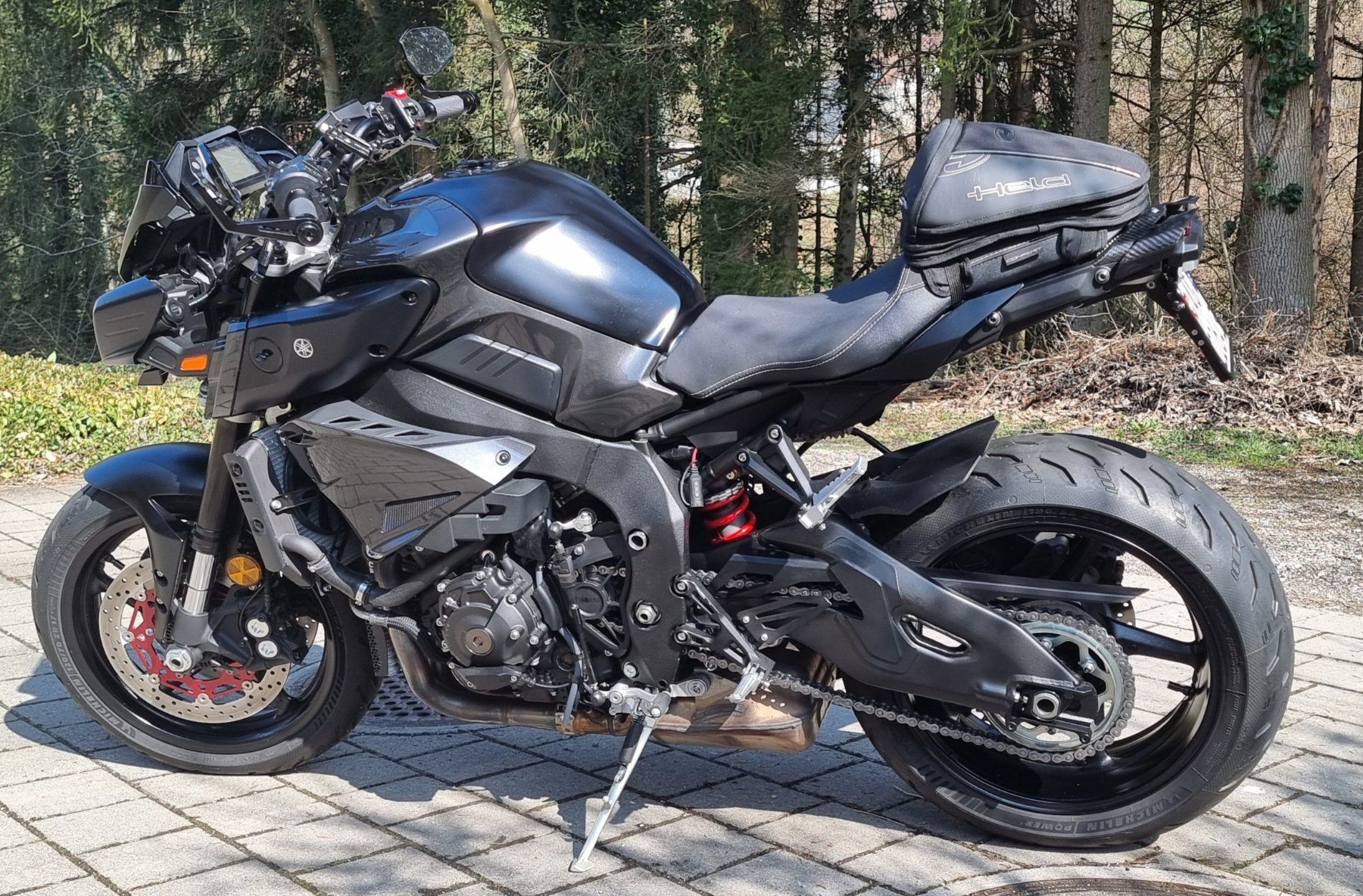 Yamaha Strada: YAMAHA MT10-ABS   3800Km – Usato da Obermumpf venduto da TOXXIC_KING