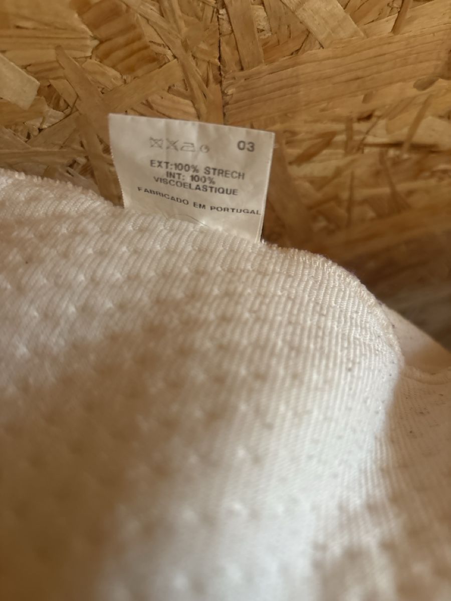 Cuscini: Oreiller à mémoire de forme 70x50 cm – Usato da Evionnaz venduto da roh_l5yz 3