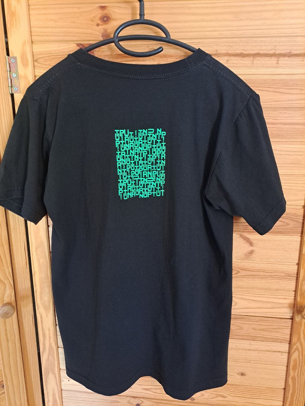 T-Shirts: Schwarzes O2 Oxygen T-Shirt, Grösse M – Gebraucht aus Rafz von MuriFinn 1