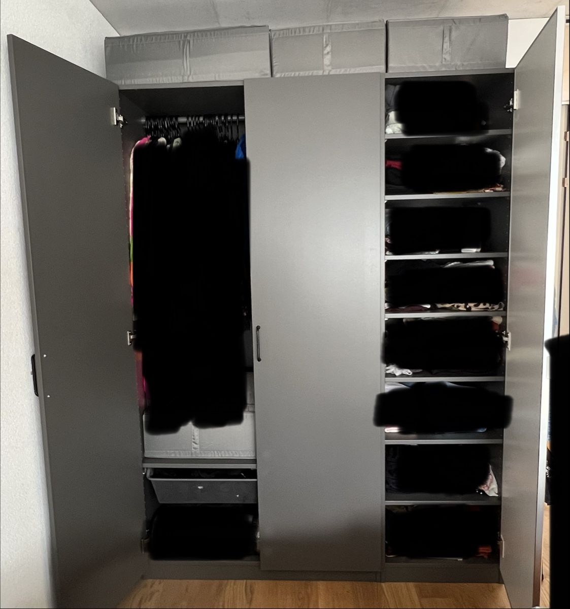 Schränke: Pax Kleiderschrank grau – Neu (gemäss Beschreibung) aus Liebefeld von ah_1 4
