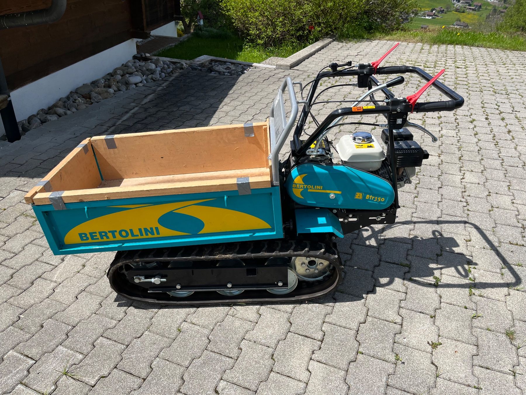 Pressen / Wickeln  & Zubehör: Bertolini BTR 350 Raupendumper / Transporter / Raupen – Gebraucht aus Riggisberg von  1