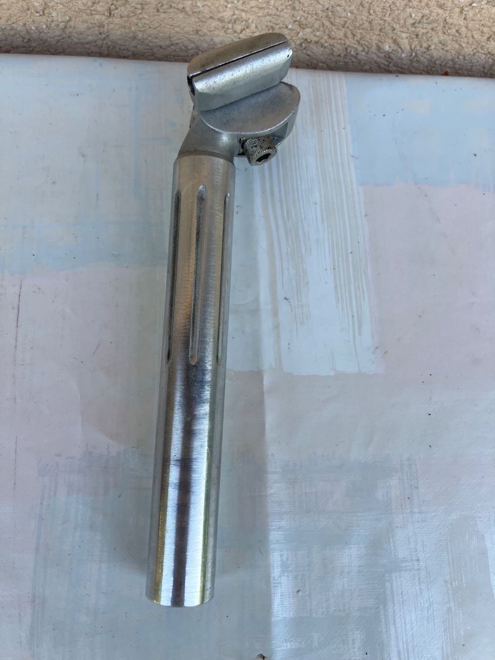 Pièces détachées: Sattelstütze Kalloy, 25.4mm – D'occasion à Trimbach par cendira 4