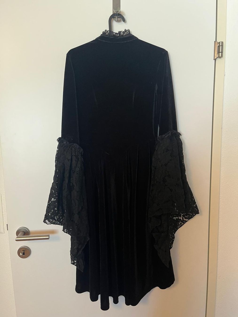 Kleider: Gothic Samt Umhang/Kleid Gr. S – Gebraucht aus Neuenkirch von the_7pdb 1
