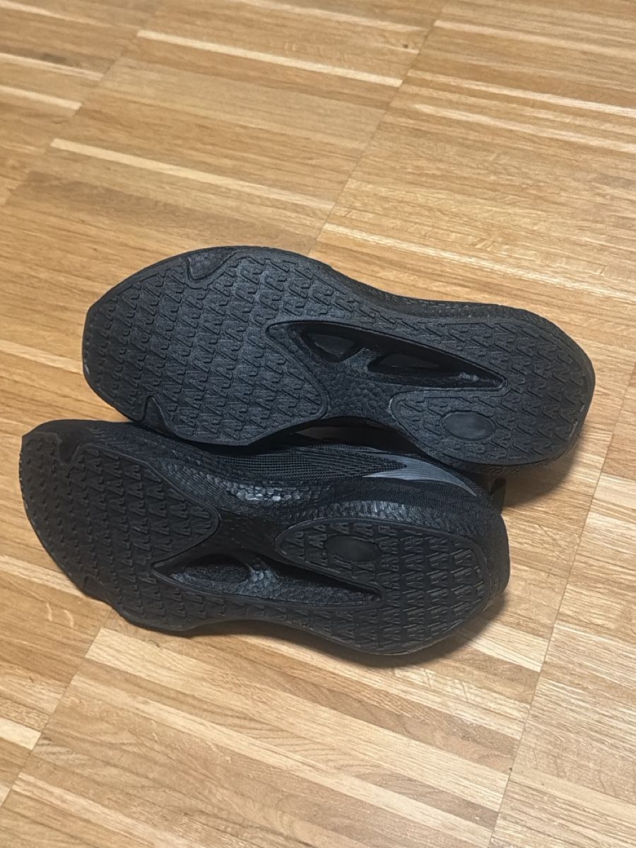 Scarpe da uomo: Sportschuhe  – Nuovo (secondo la descrizione) da Schlieren venduto da Kevek.fashion 1
