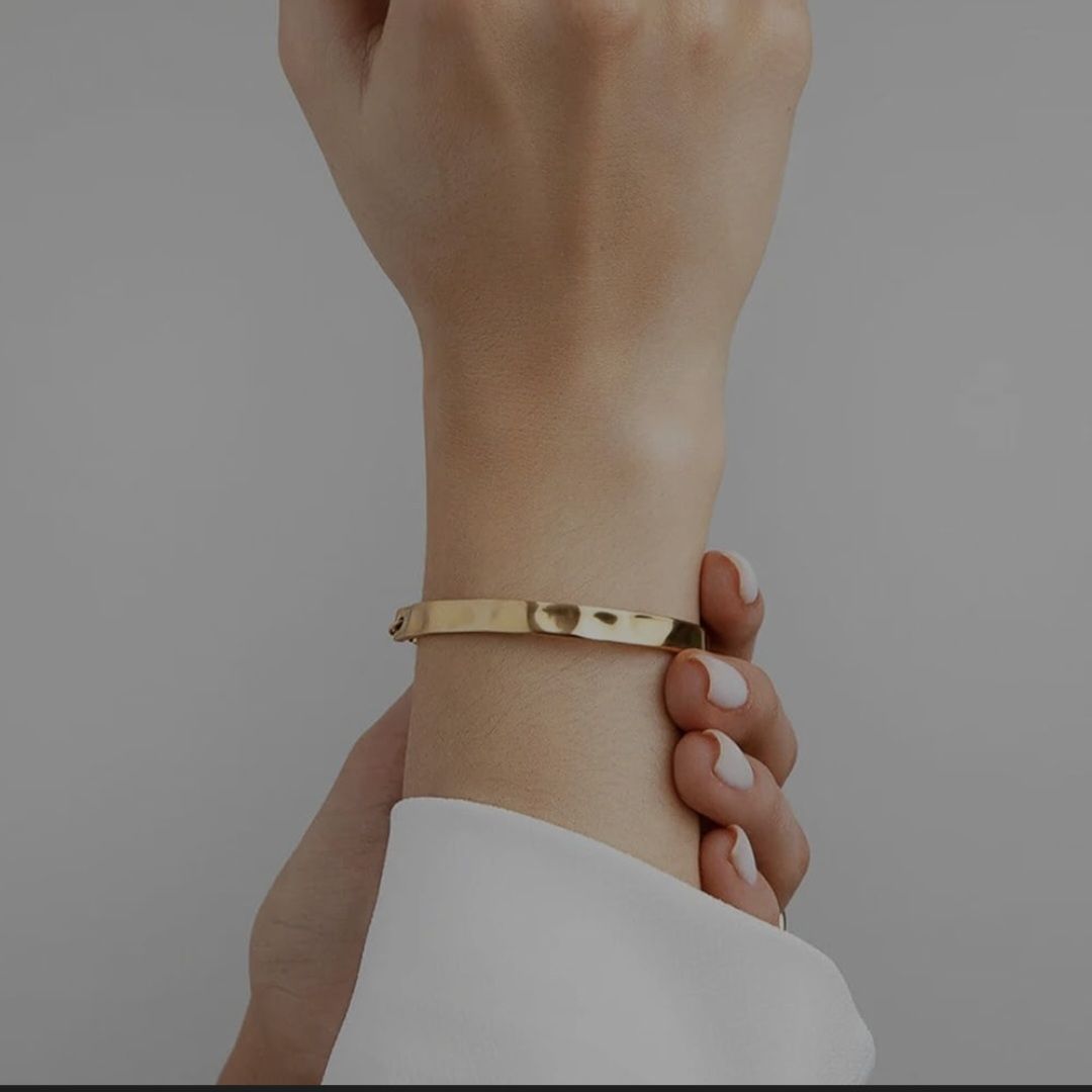 Bracelets: Abbott Lyon hammered abjustable bangle bracelet – Neuf (Voir description) à Kilchberg ZH par emi_6vtg 3