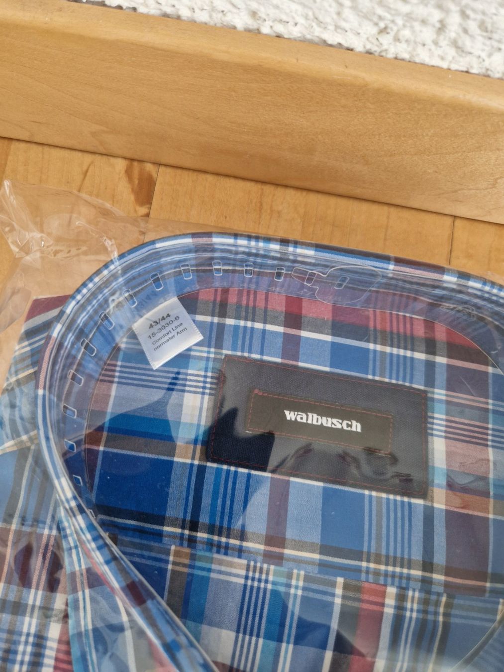 Walbusch Camicie: Neues Walbusch Hemd Gr. 43/44 kariert – Nuovo e nell'imballaggio originale da Wallisellen venduto da soat 2