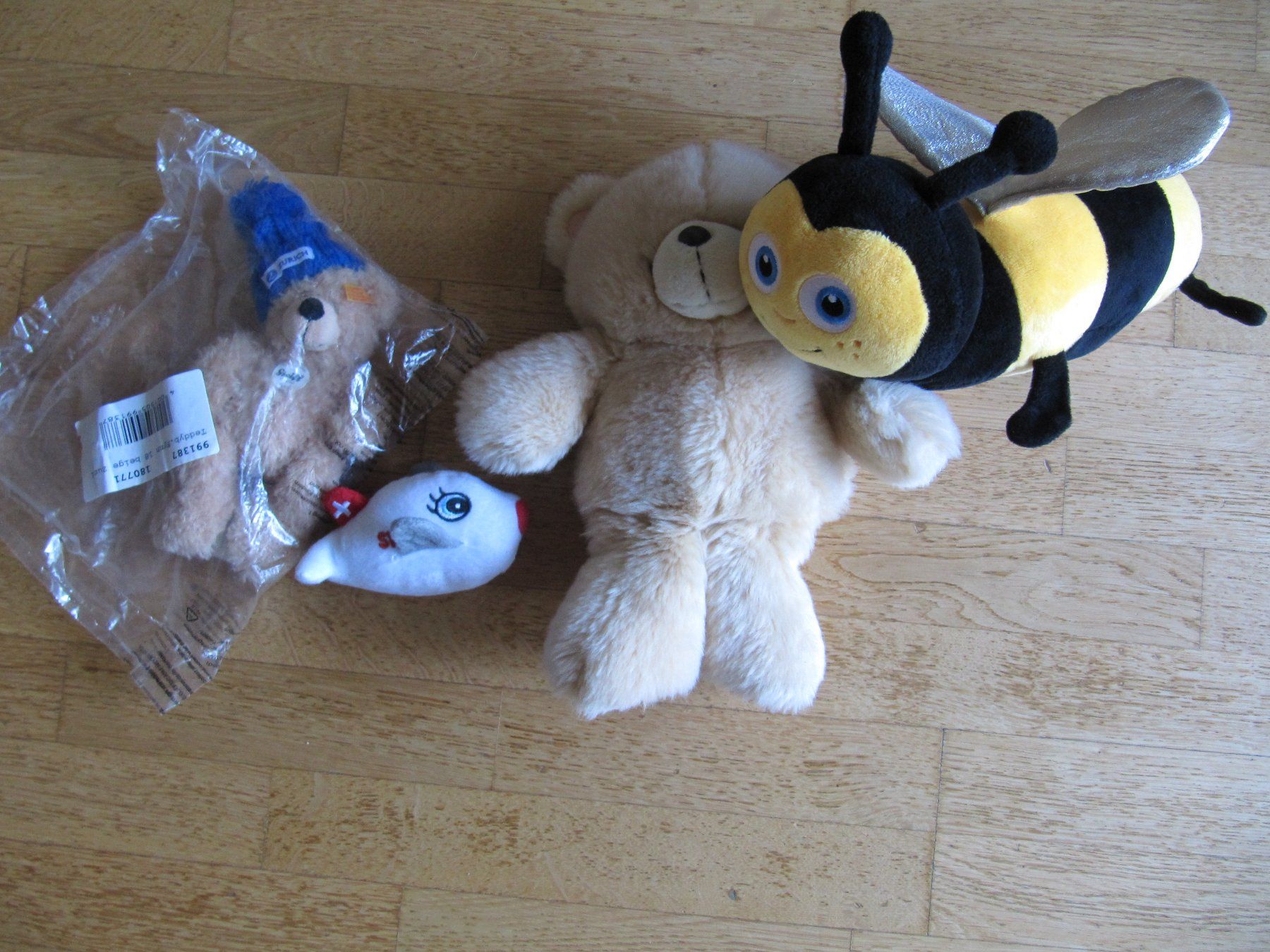Giocattoli: 4 Plüschtiere: Biene Wespe Teddybär Steiff – Nuovo (secondo la descrizione) da Würenlos venduto da AustralisZ