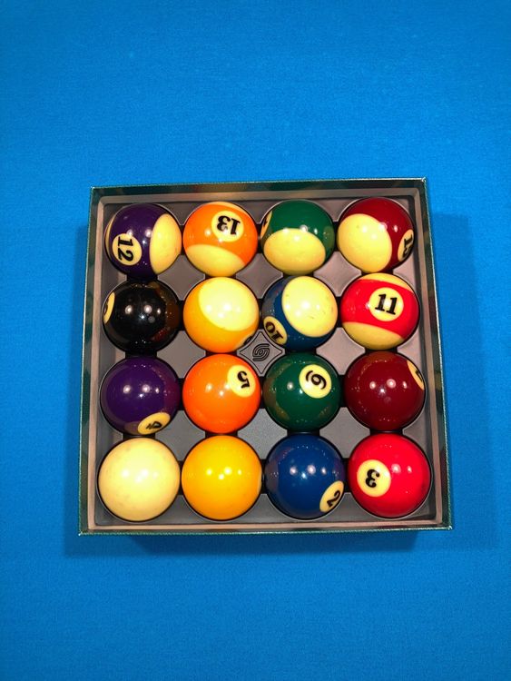 MechKit Billardkugeln Set 16 Stück - 5,72cm Harz Bälle Für Billardtisch Training