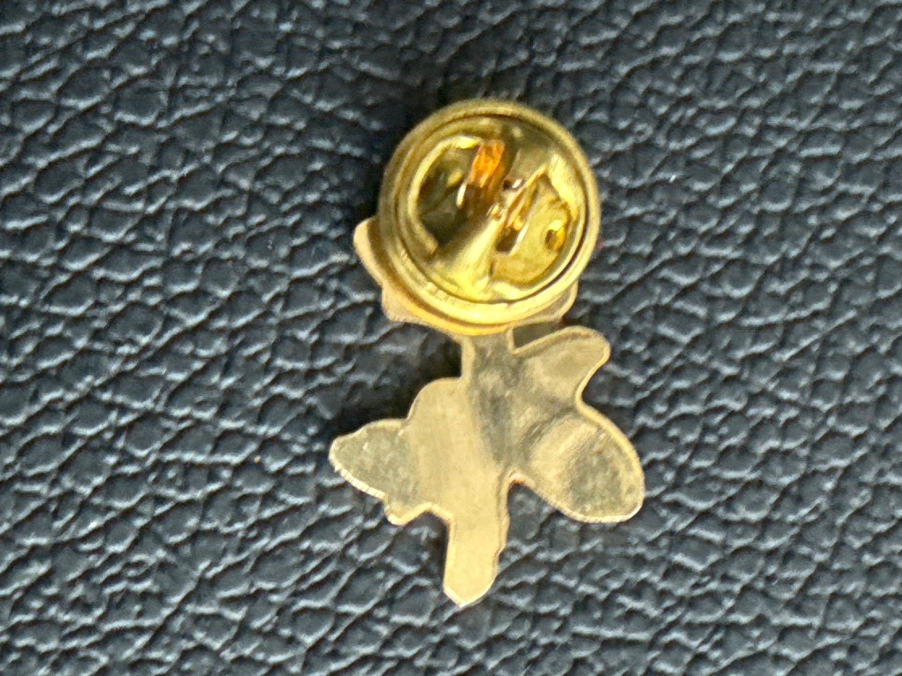 Plaketten & Abzeichen: Pin Rose – Gebraucht aus Glattbrugg von Schweigmatt 1