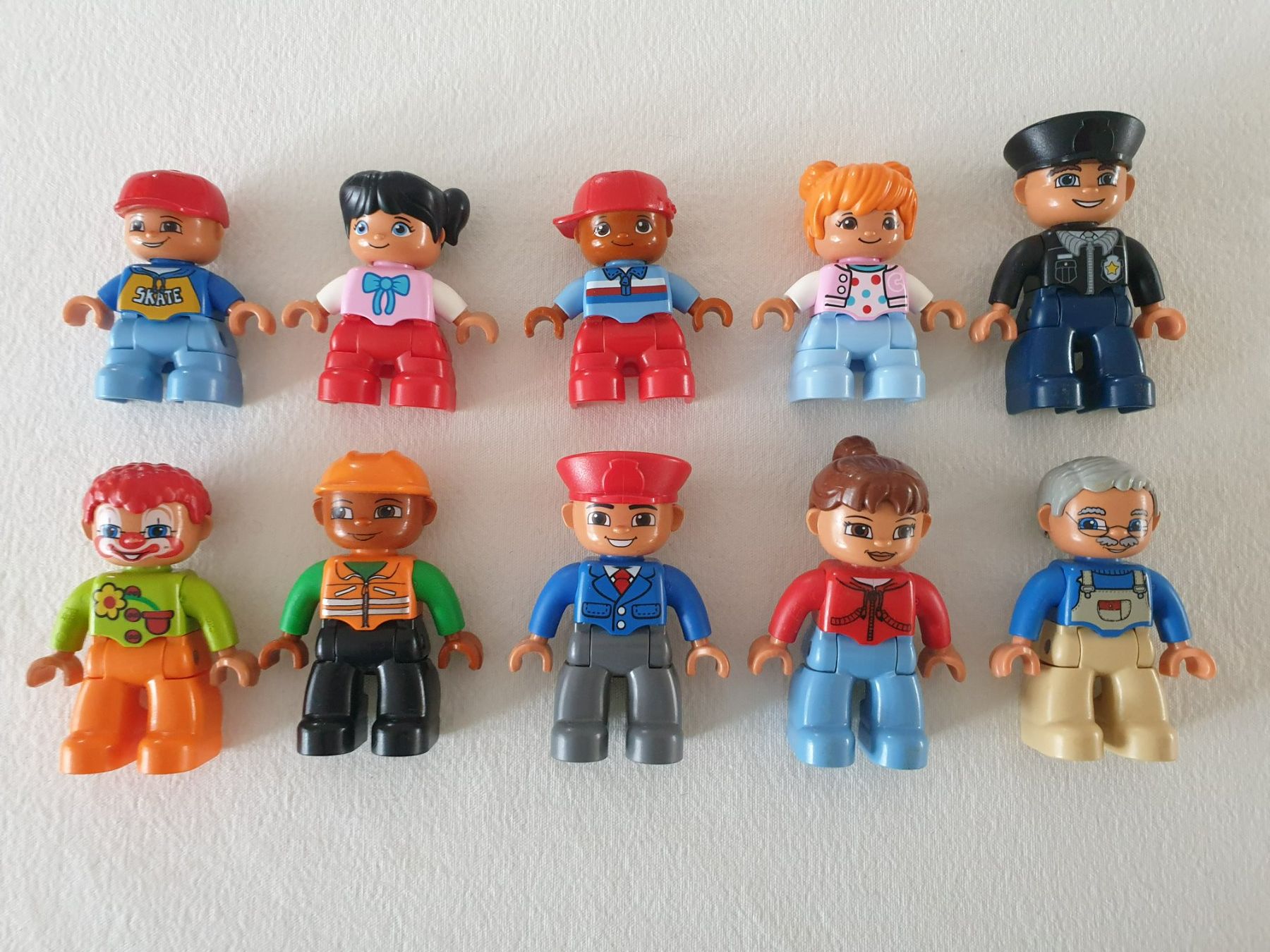 Lego Figurines: 10 LEGO DUPLO Figuren 2 – D'occasion à Mörschwil par spirspi