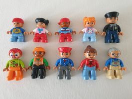 10 LEGO DUPLO Figuren 2