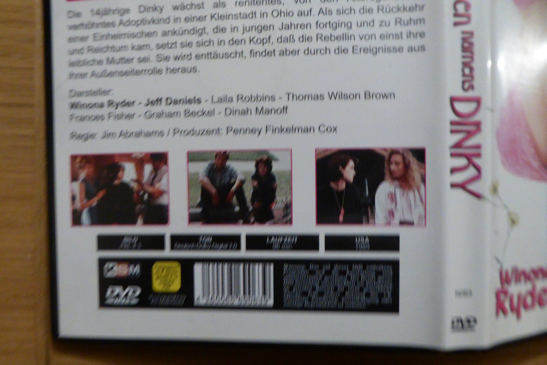 Tutti i DVDs: DVD Ein Mädchen namens Dinky – Usato da Allschwil venduto da Summelsarium 2