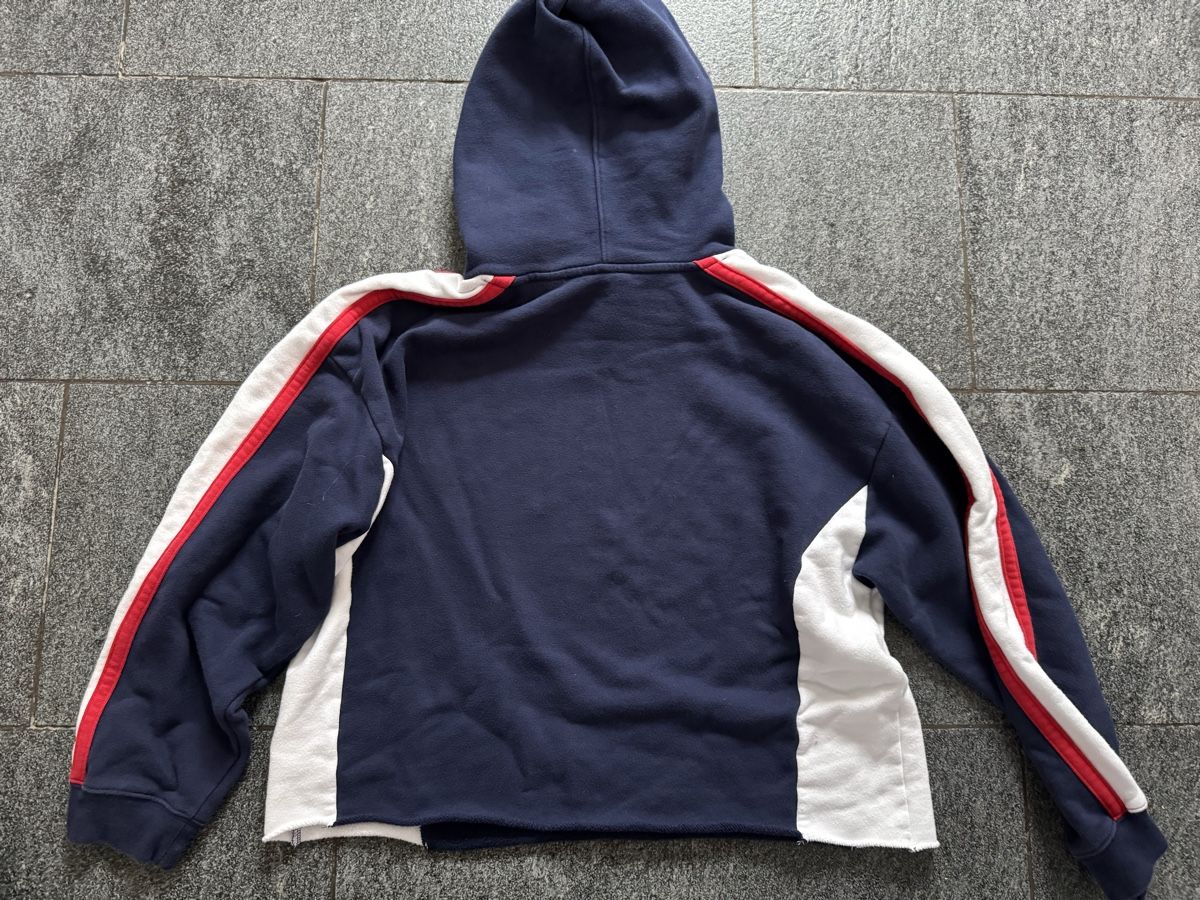 Levi's Maglioni & Felpe: Levi‘s Crop Pulli, Gr. Xl/ 40 – Usato da Strengelbach venduto da lana40 3