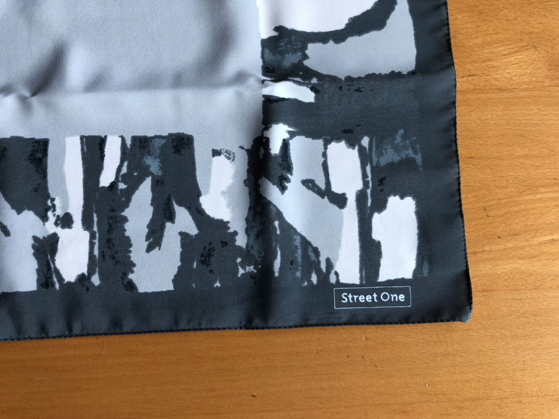 Foulard & Sciarpe: Street One - Foulard – Usato da Hagendorn venduto da Teora66 1