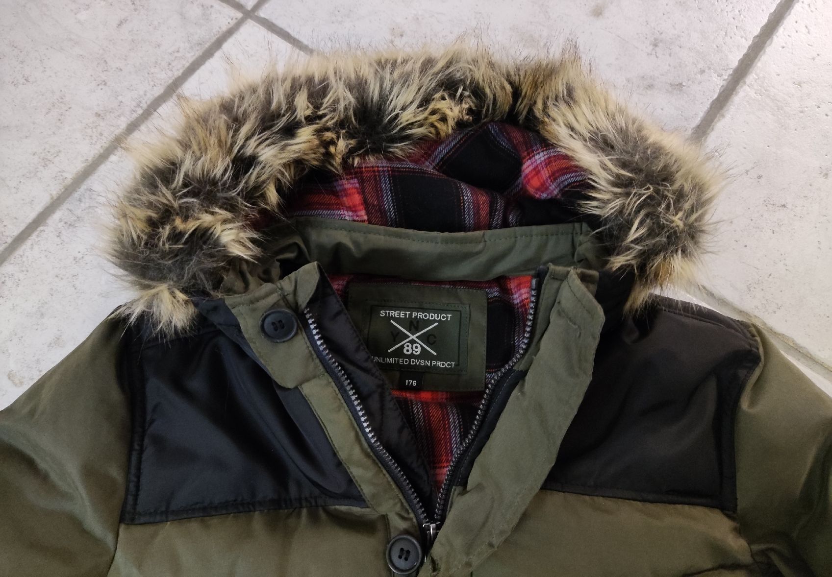 Jacken & Mäntel: Winterjacke Jungen Grösse 176 – Gebraucht aus Chur von Rodanisa 5