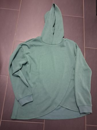 KAPUZEN PULLI GRÜN M