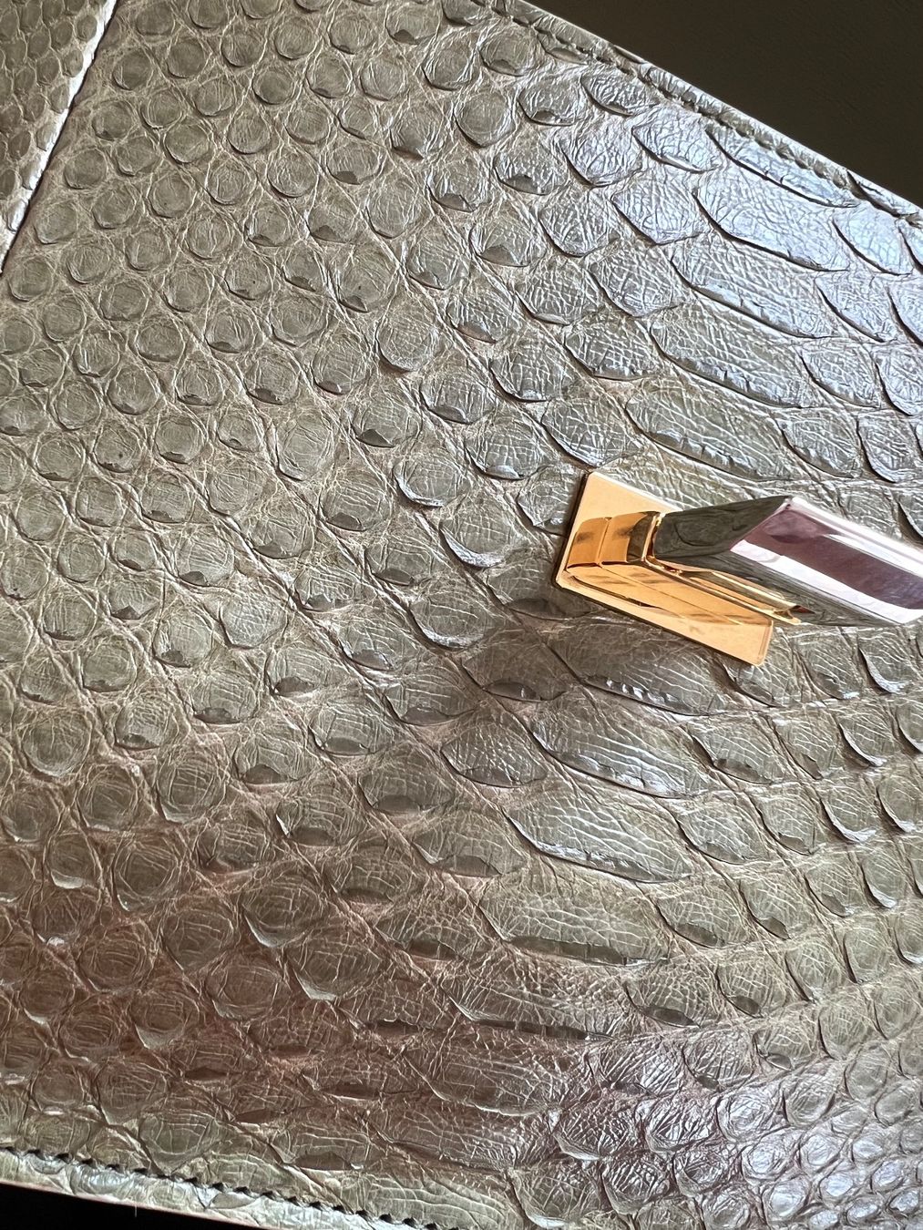 Balenciaga Borse da donna: Sac à main Balenciaga en cuir&python Pleine Fleur – Nuovo (secondo la descrizione) da Bussigny venduto da ccch 4