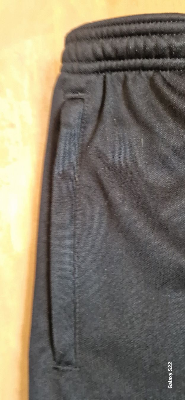 Adidas Pantaloni: Adidas Freizeithose, Gr. 158 – Usato da Muri b. Bern venduto da mlu_vgj7 2
