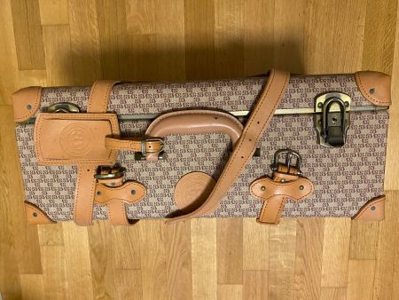 Vintage Stil Koffer von Salvador Bachilles neu