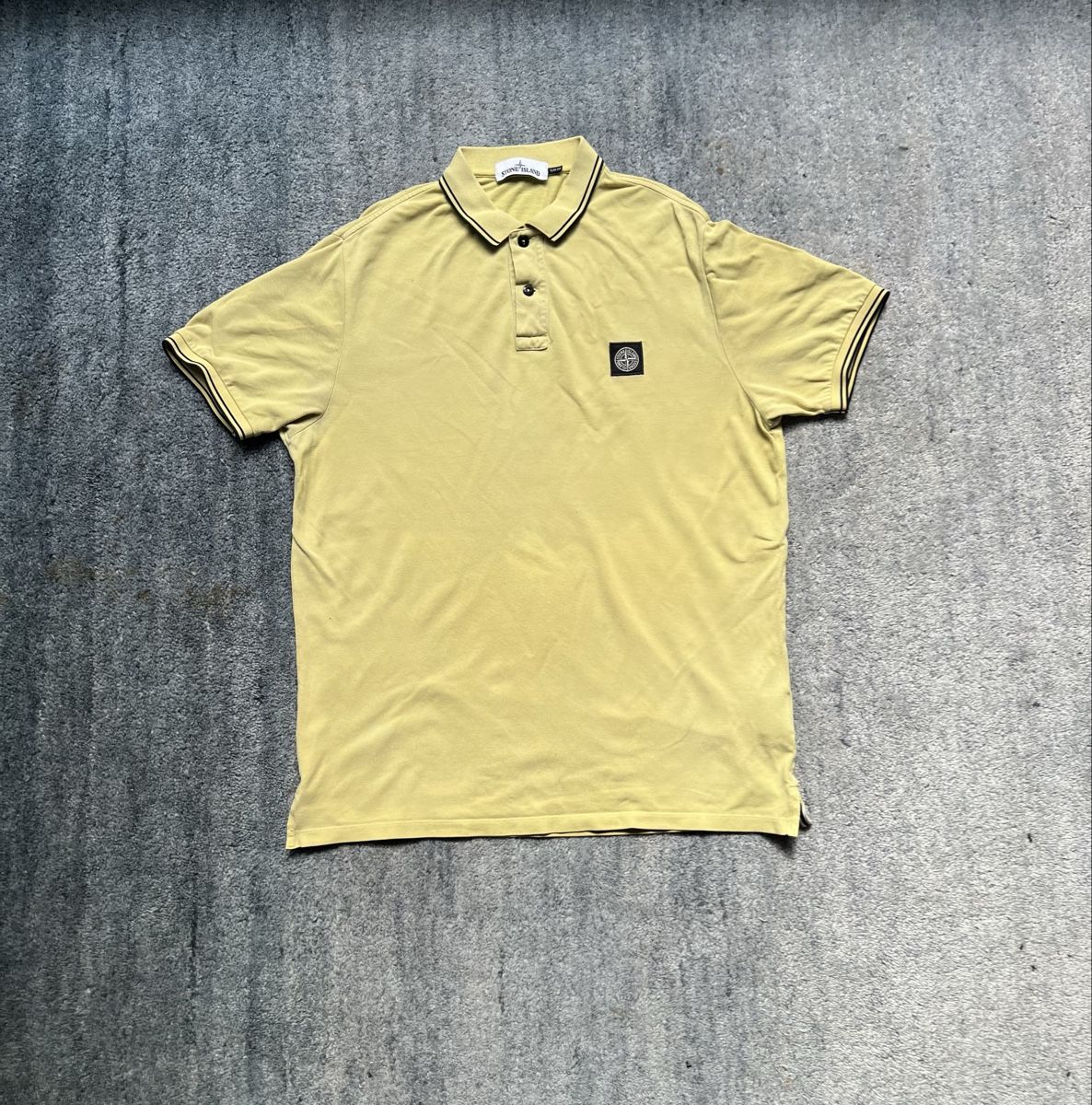 Stone Island Magliette Polo: Stone Island Polo Shirt – Usato da St. Margarethen TG venduto da compass.island
