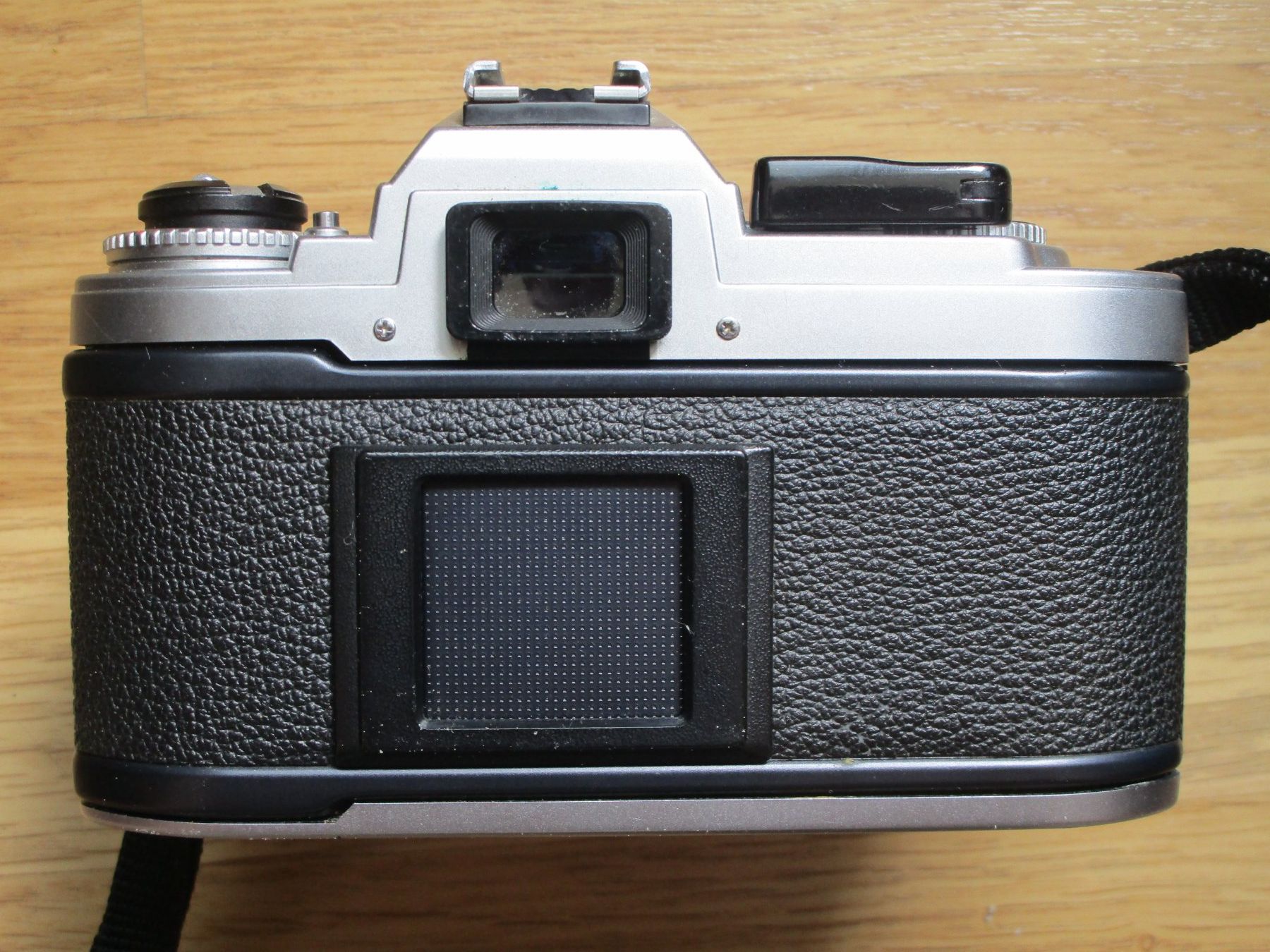 Nikon Fotocamera: Fotoapparat  Nikon FG mit Objektiven und Tasche – Usato da Heimberg venduto da Lupo57 3