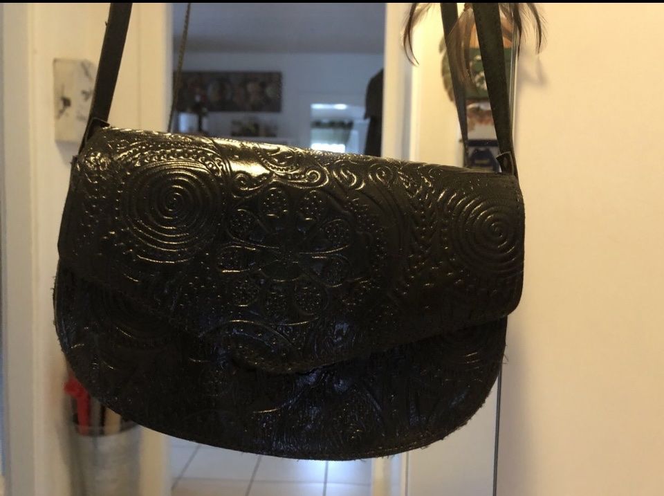 Cachet Borse da donna: Petit sac en cuir – Nuovo (secondo la descrizione) da Biel/Bienne venduto da Lianumi