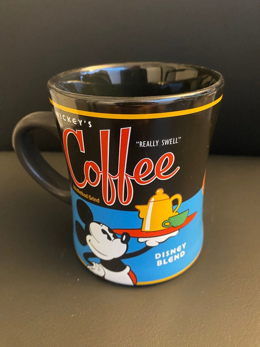 Disney Tasses: **TOP** Mickey Mouse Tasse – D'occasion à Rafz par DOMBEC 1