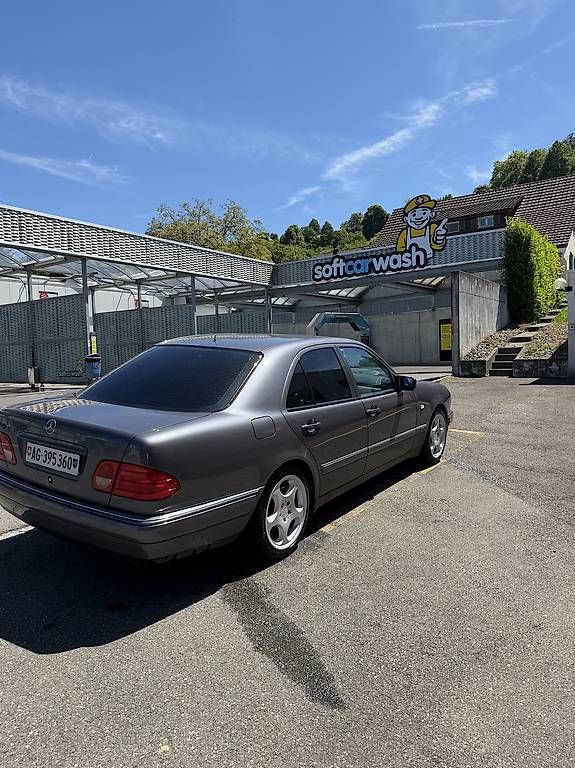 Automobili: Mercedes E320 W210  – Usato da Lenzburg venduto da ata_87w6 3
