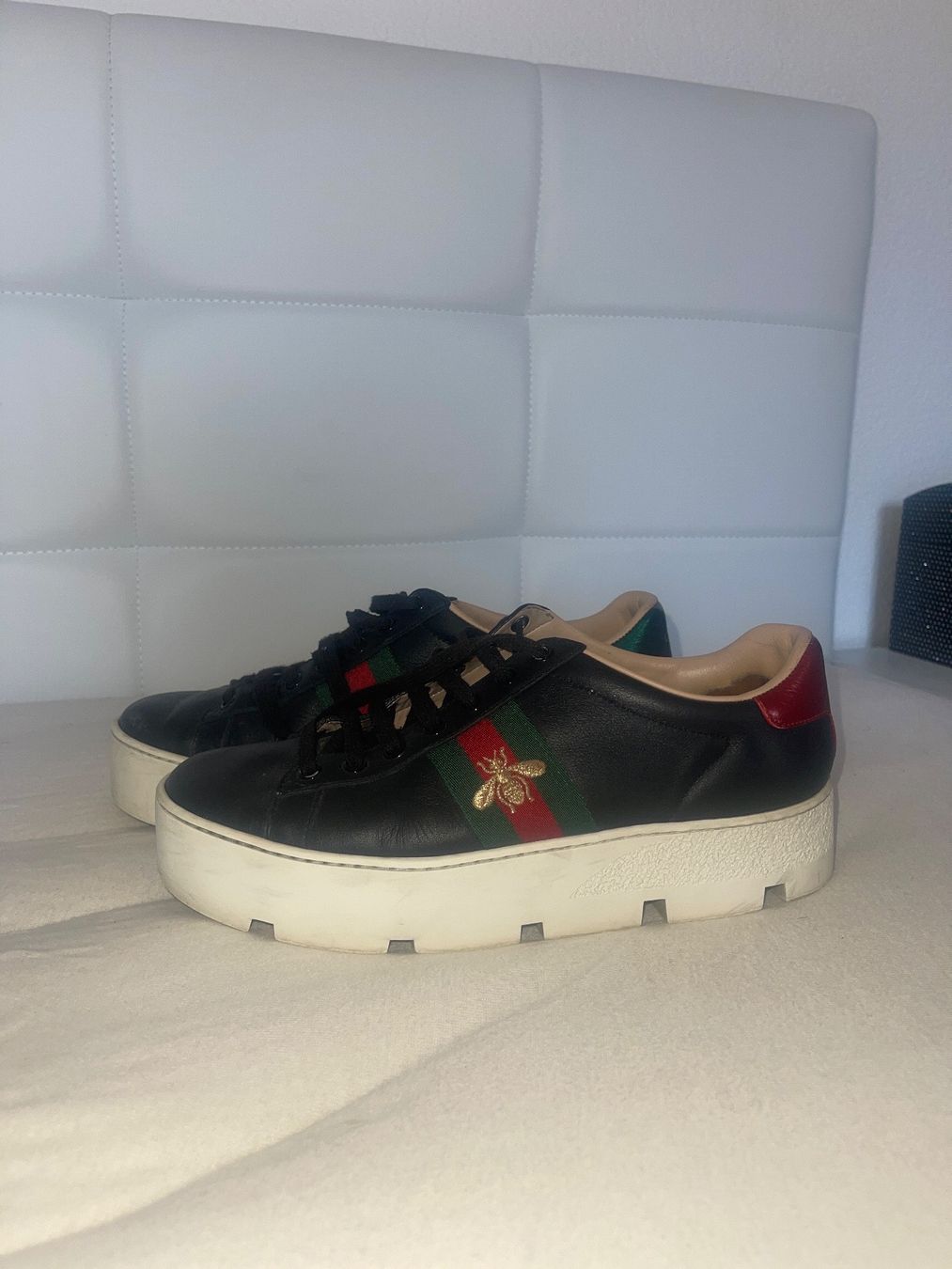 Gucci Chaussures femmes: Original Gucci Sneakers Gr 39 – D'occasion à Schönenwerd par o76_rrw9 2