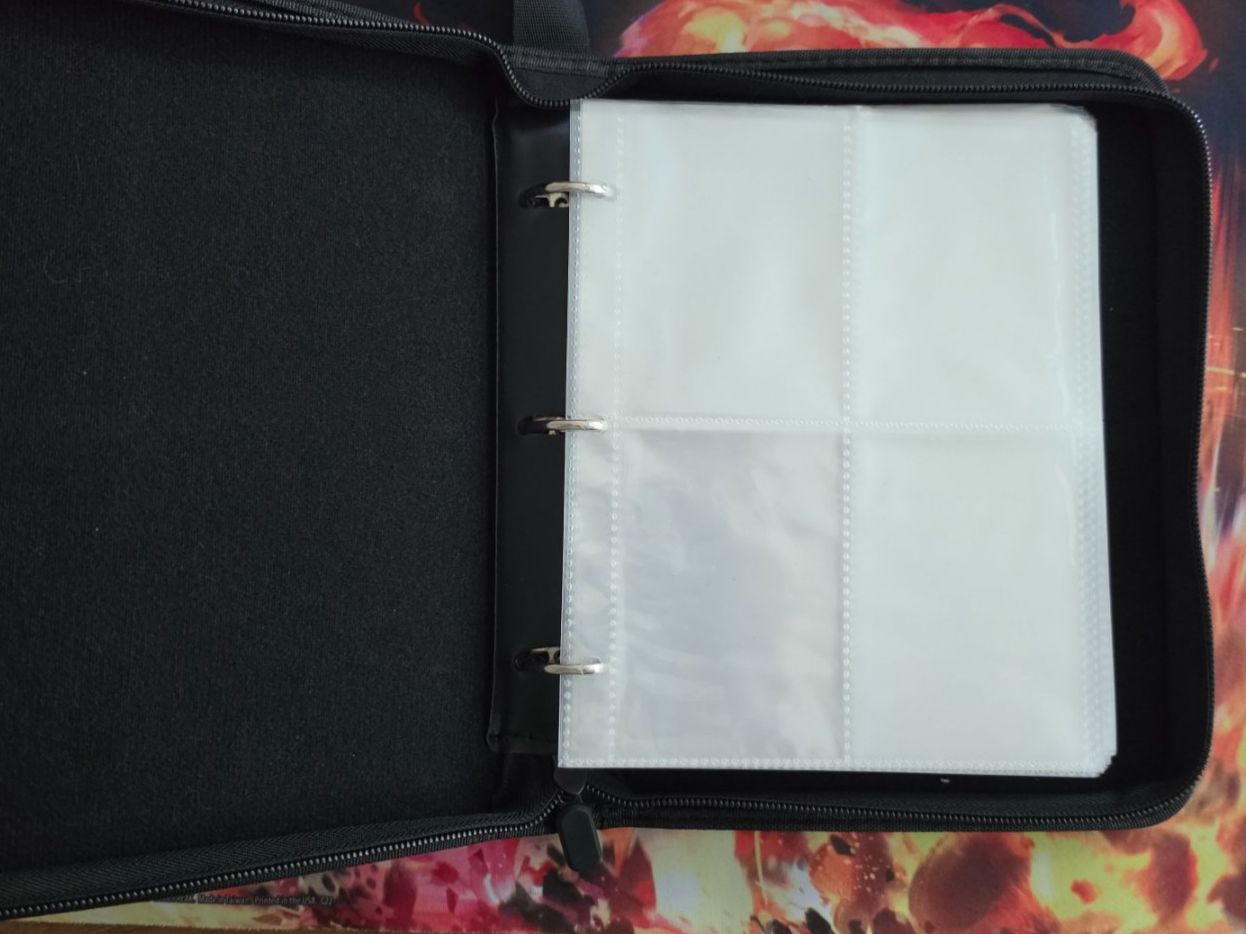 Pokémon Carte collezionabili: Ringordner Sammelkarten – Usato da Belp venduto da Lacorte 1