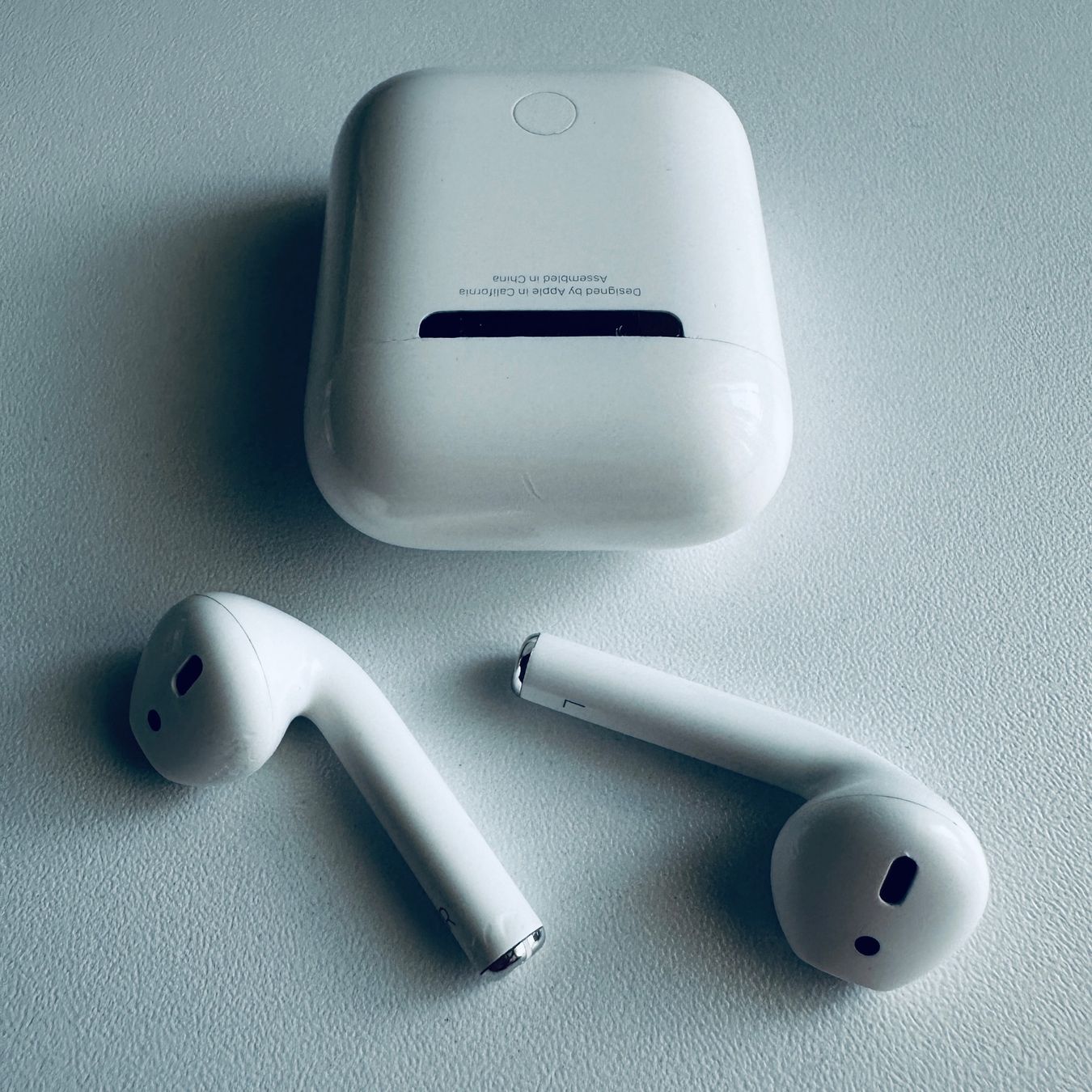 Apple Cuffie: Original Apple AirPods 2 Kopfhörer Wireless Lightning Kabel – Usato da Basel venduto da MY.AIRPODS.SHOP 7