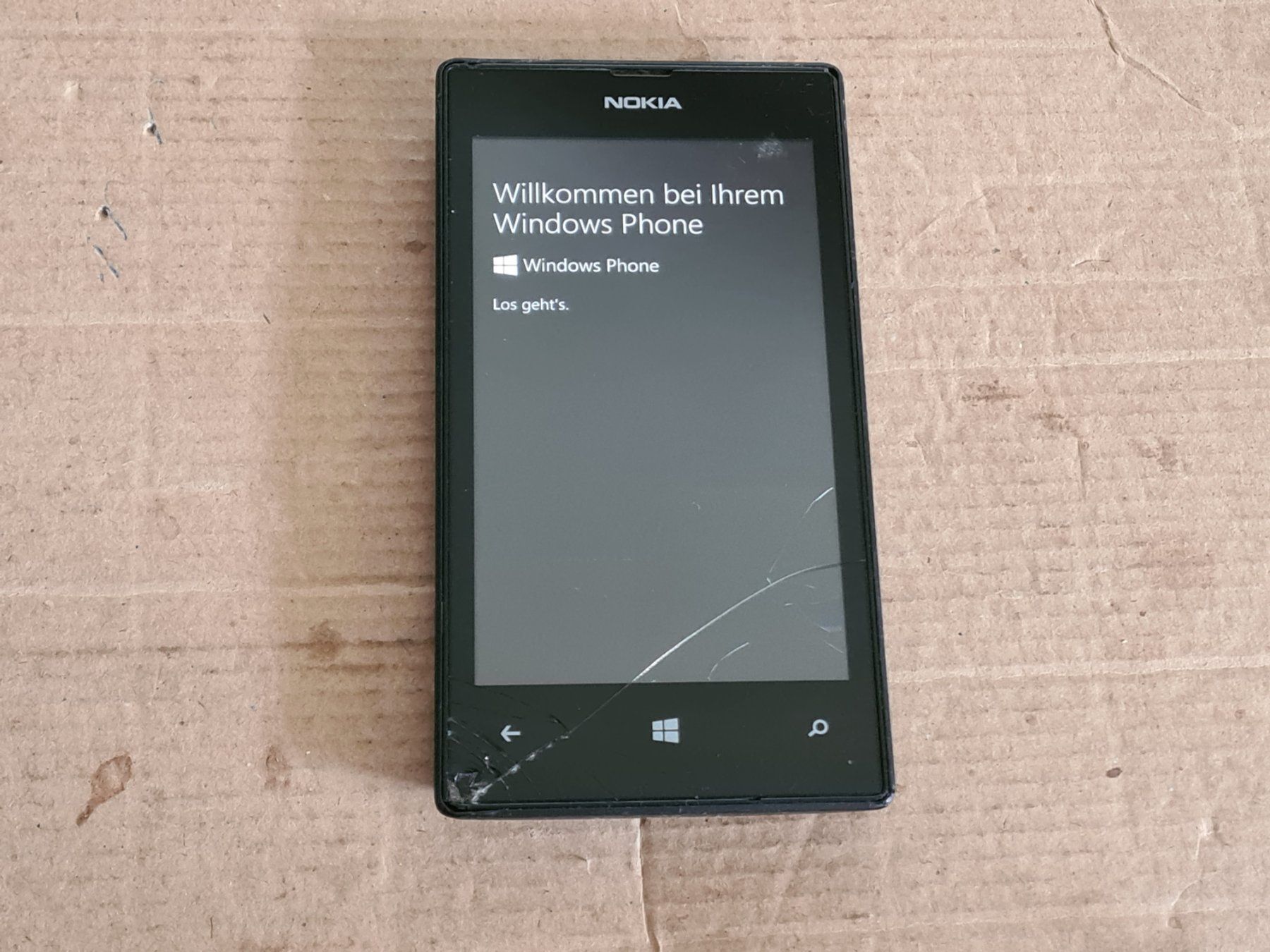 Nokia Handys / Smartphones: Windows Smartphone Sim-Locked: Nokia Lumia 520 Touch defekt – Defekt aus Winterthur von Opusco 1