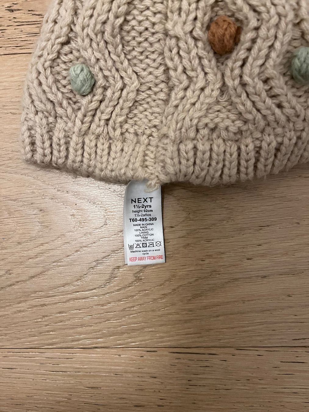 Next Altro abbigliamento per bambina: Next Wintermütze, beige, Bommel, Gr.92 1.5 -2J. – Usato da Wettingen venduto da xiaoshir 1