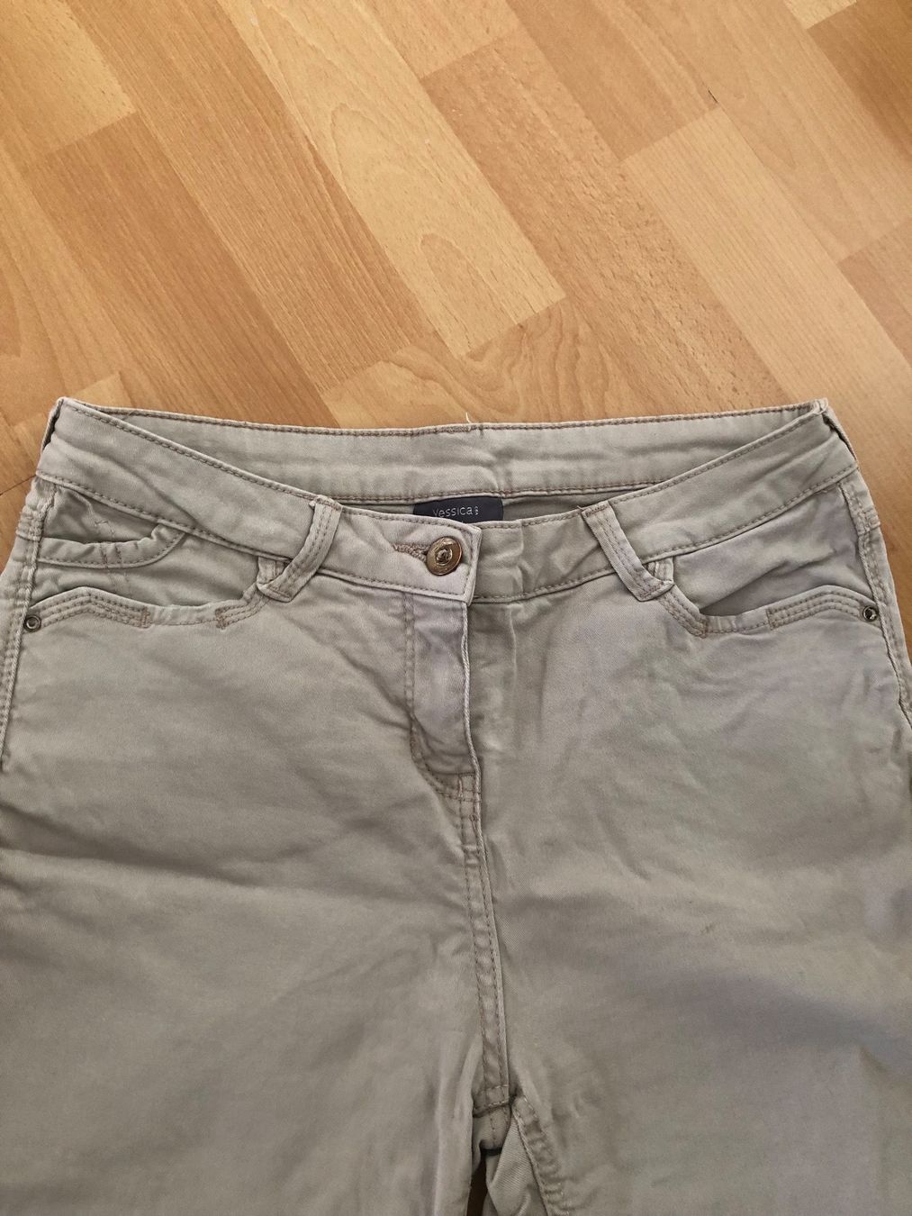 C&A Jeans: Kurze Jeans Gr 40 – Gebraucht aus Zürich von Herbion1 2