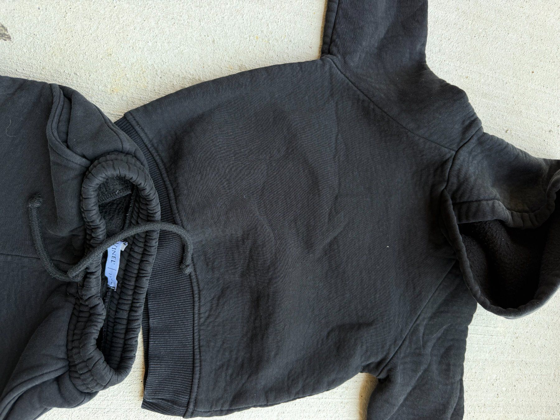 Completi: Kinder Trainingsanzug VINEL Grösse 110 cm – Difettoso da Riehen venduto da edu_92w7 3