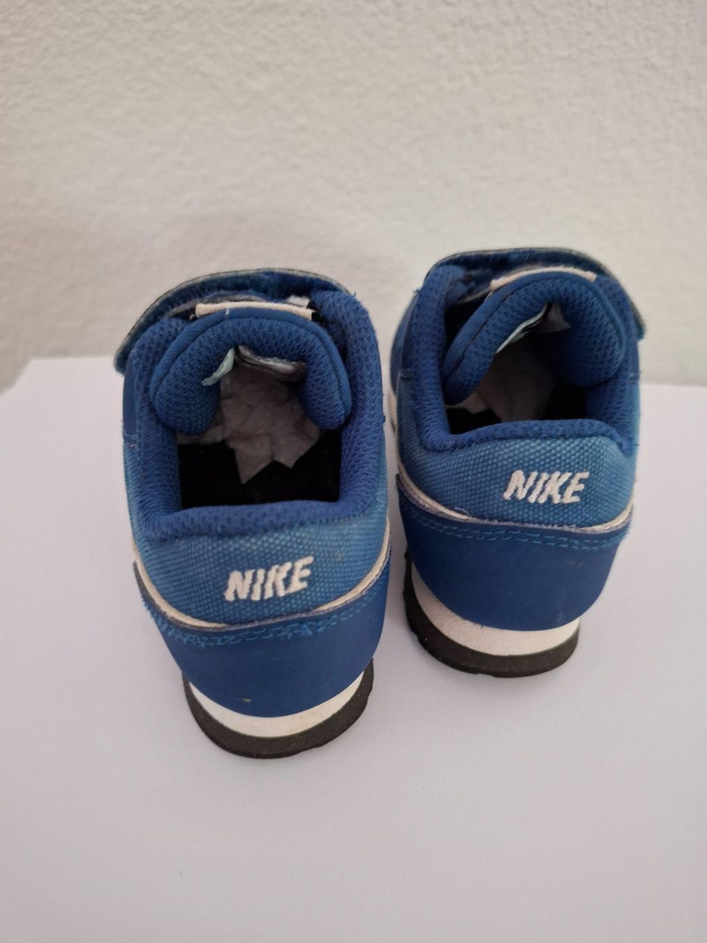 Nike Scarpe da uomo: Nike Sneaker + Dino Finken, Gr. 22 – Usato da Dornach venduto da shoe-lina 2