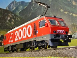 Märklin 3330 __ SBB Lokomotive Re 4/4 __ Bahn 2000 _ Spur H0