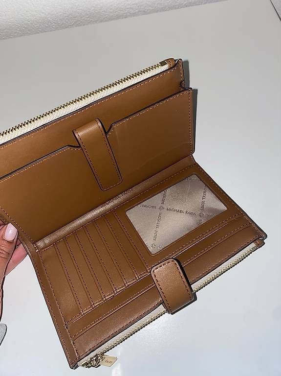 Portamonete:  MICHAEL MICHAEL KORS - GELDBÖRSE - VANILLA – Usato da Gossau SG venduto da An_mau10 3