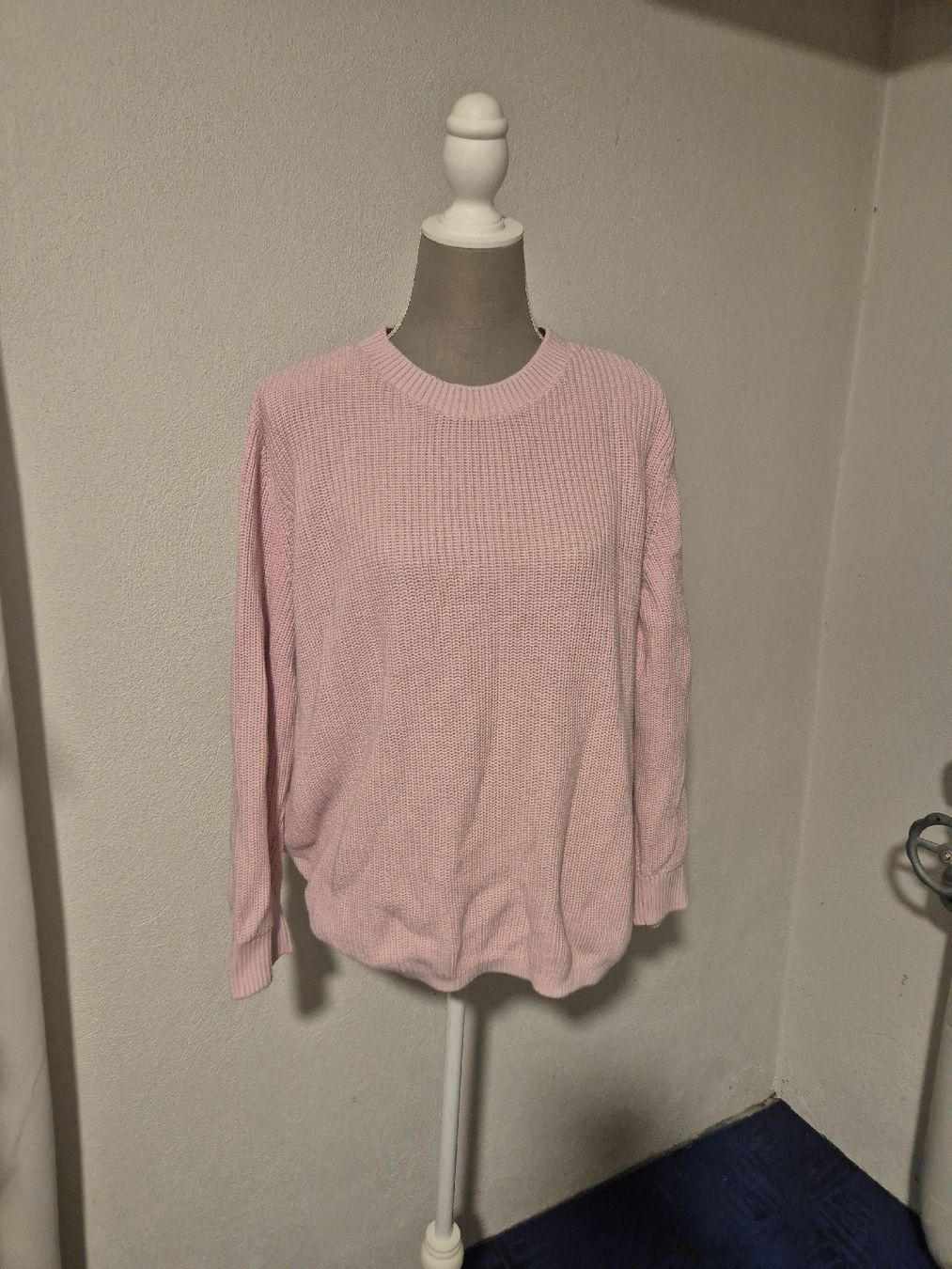 C&A Pullover & Sweatshirts: Damen Pullover C&A rosa   – Gebraucht aus Zürich von Drago670